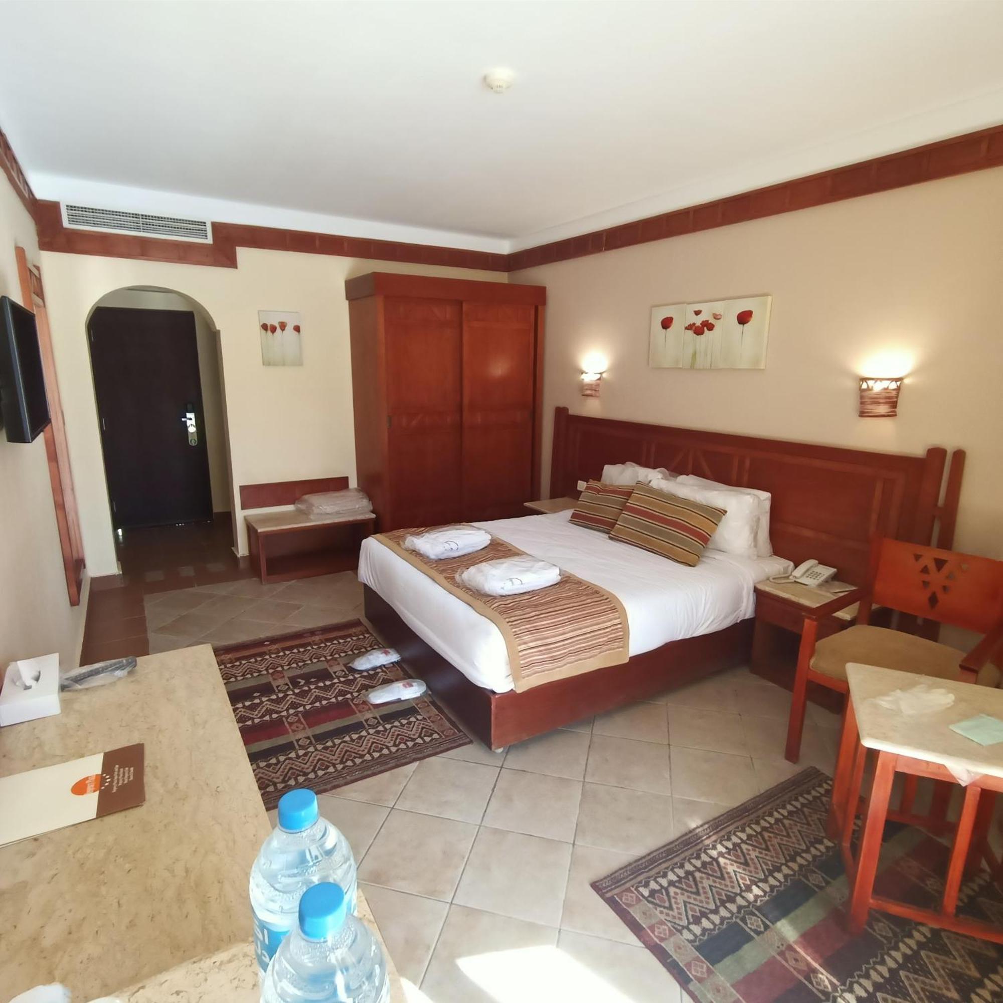 Regency Plaza Aqua Park And Spa Resort Sharm el-Sheikh Exterior photo